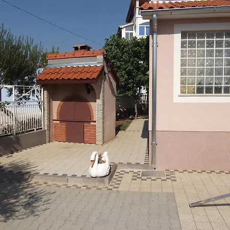 Dujic *