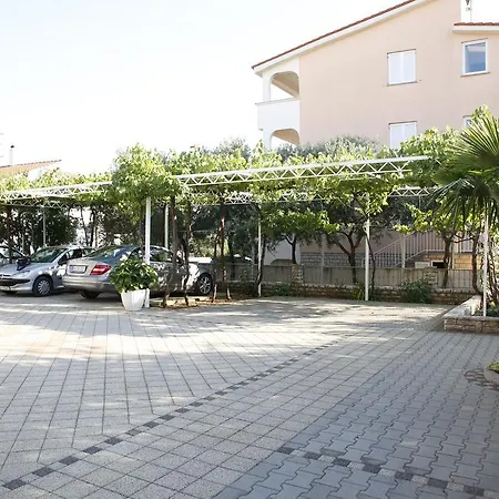 Dujic Apartment